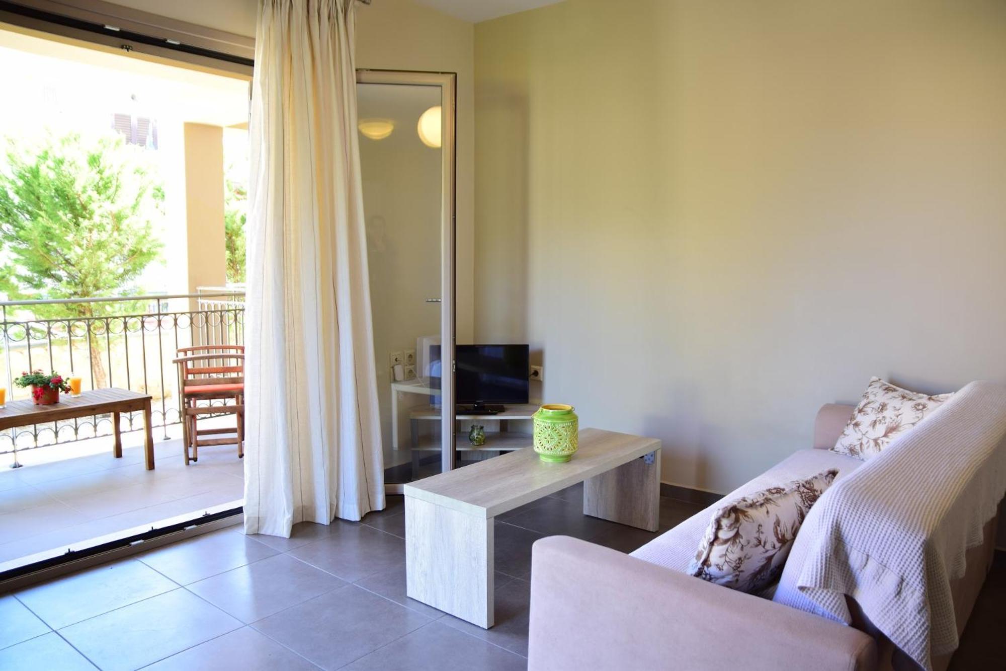 Angelos 2 Apartment *